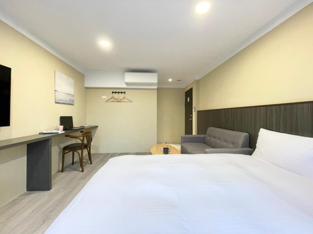 Yoshi Hotel - Tainan Station Branch Εξωτερικό φωτογραφία