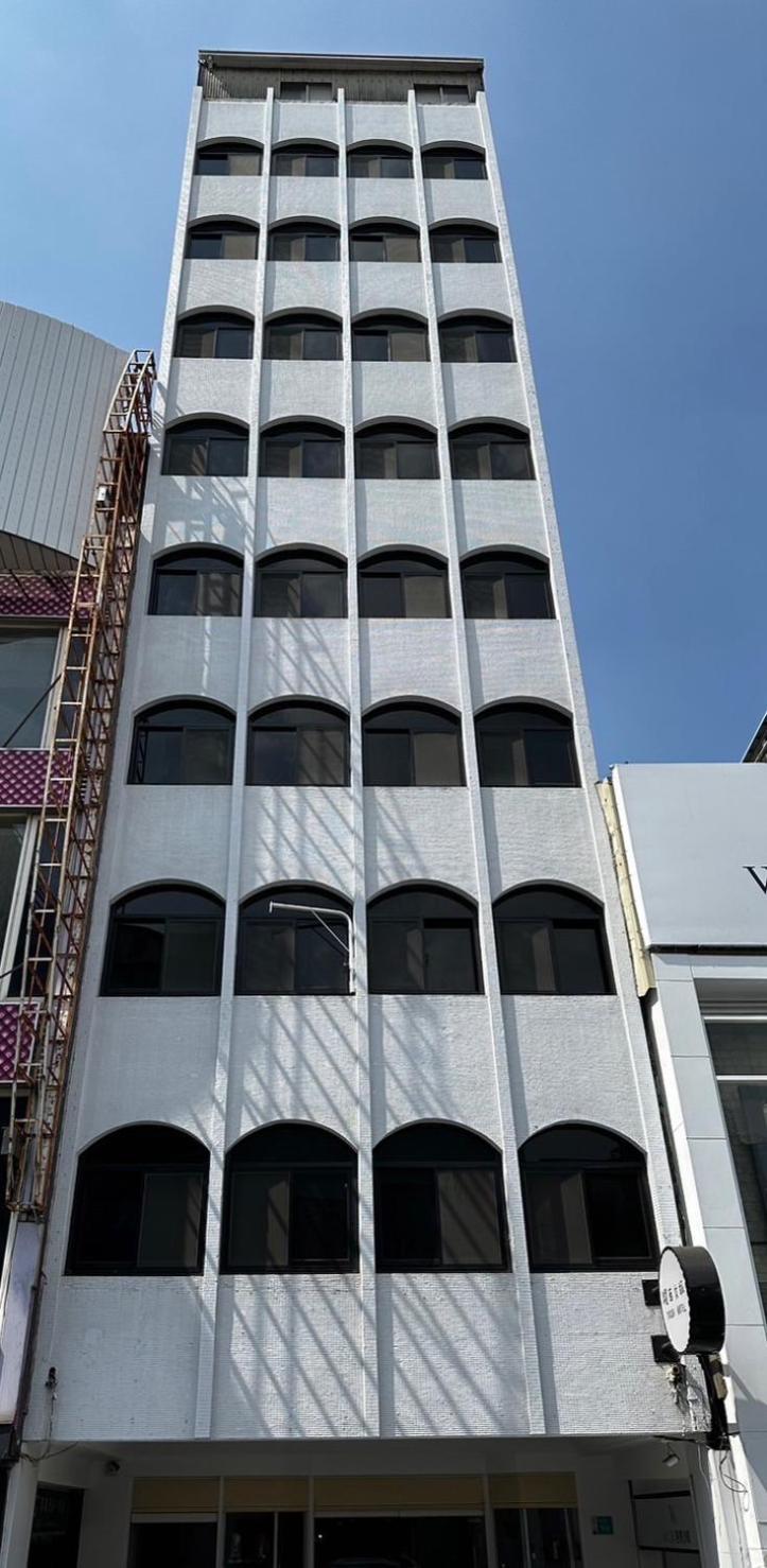 Yoshi Hotel - Tainan Station Branch Εξωτερικό φωτογραφία